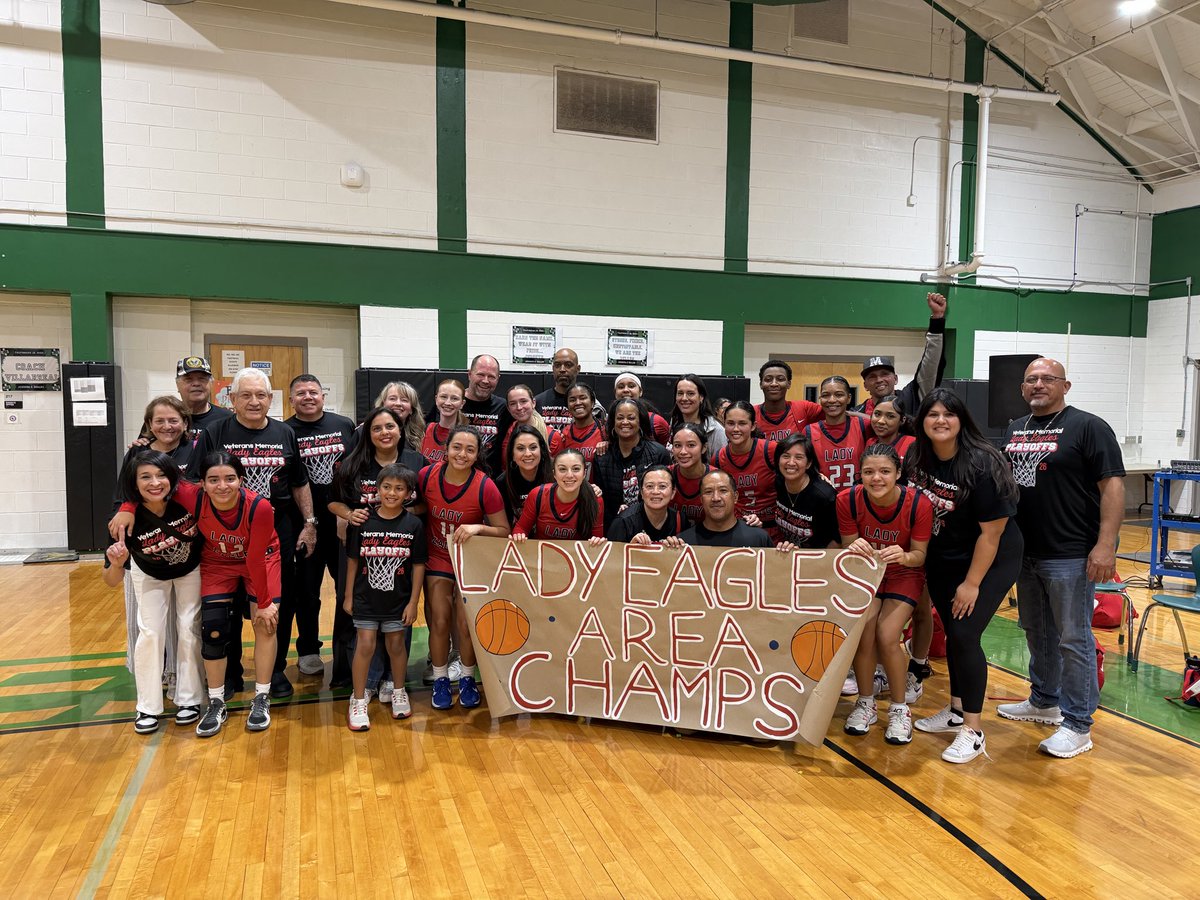 AniKa Faye tweet media