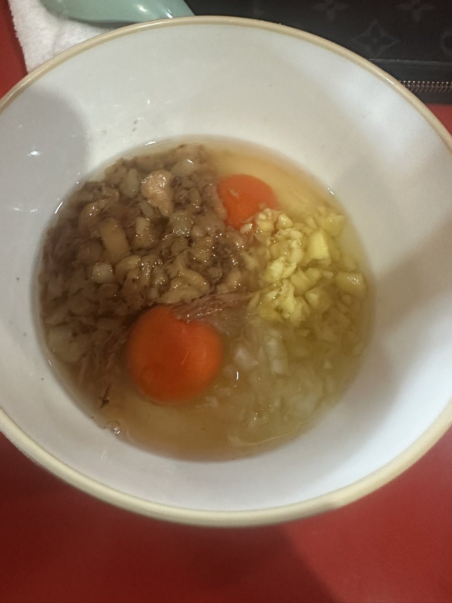 panainoxd's tweet photo. 今日の昼はｶﾏﾀﾏﾆﾝﾆｸﾁｮｲｱﾌﾞﾗ&amp;ﾏｷｼﾏﾑﾌﾞﾀｶｽｺｯｺﾏﾝ https://t.co/2cHUEwgNVK