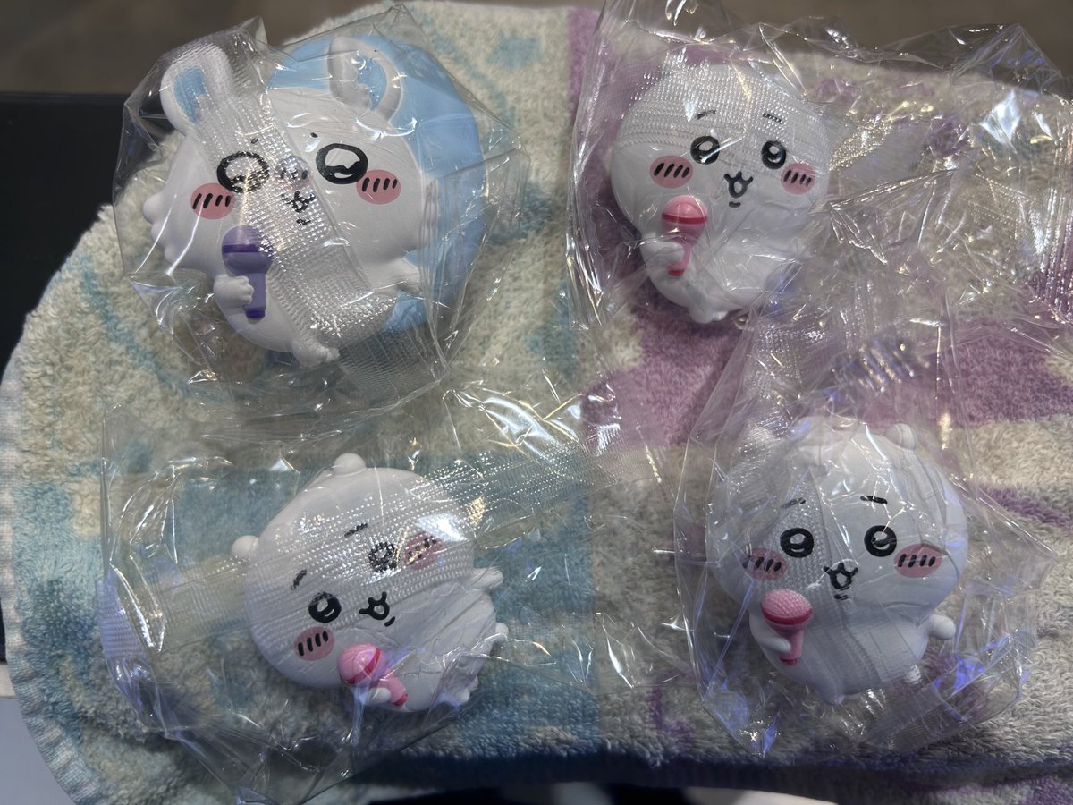 hi3684ro's tweet photo. 【ちいかわ】ライトグリップ譲渡

譲】ちいかわ3個・モモンガ1個

求】定価(+送料)

池袋・都内でのお渡し、もしくは郵送可能です。
検索よりお気軽にお声かけください。 https://t.co/69InGDSW9K