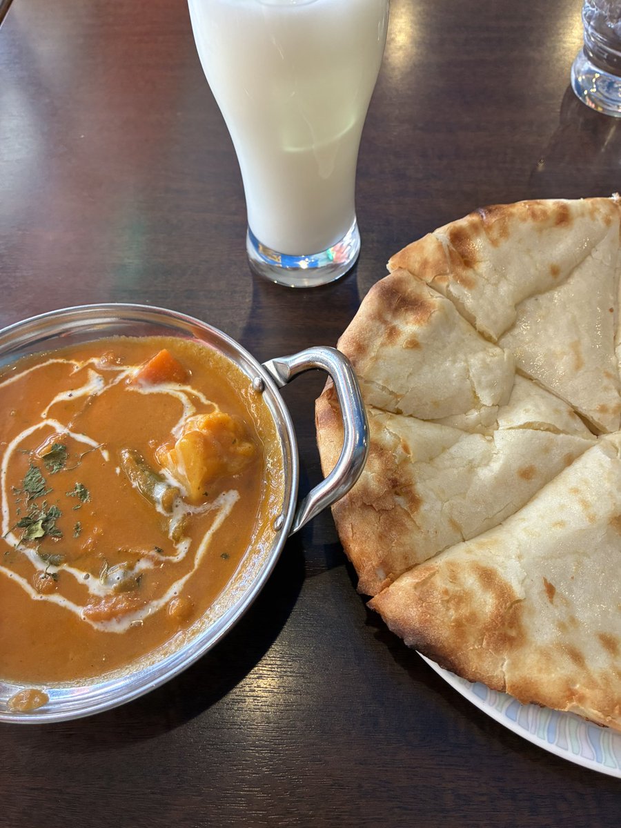 こいついっつもインドカレー食ってんな