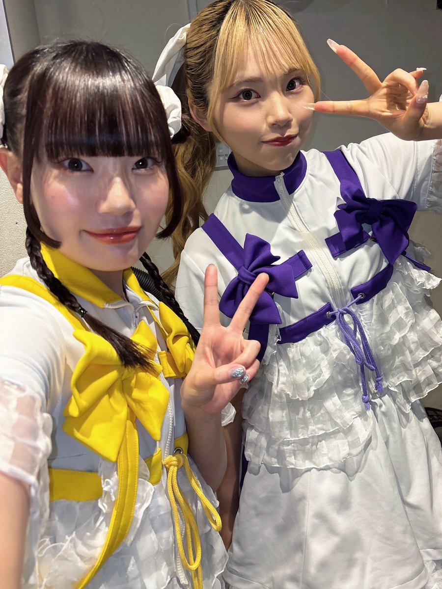 セカイのセトリ 「Advance ZEST」 1. フライデー・ナイトフライ 2. 恋