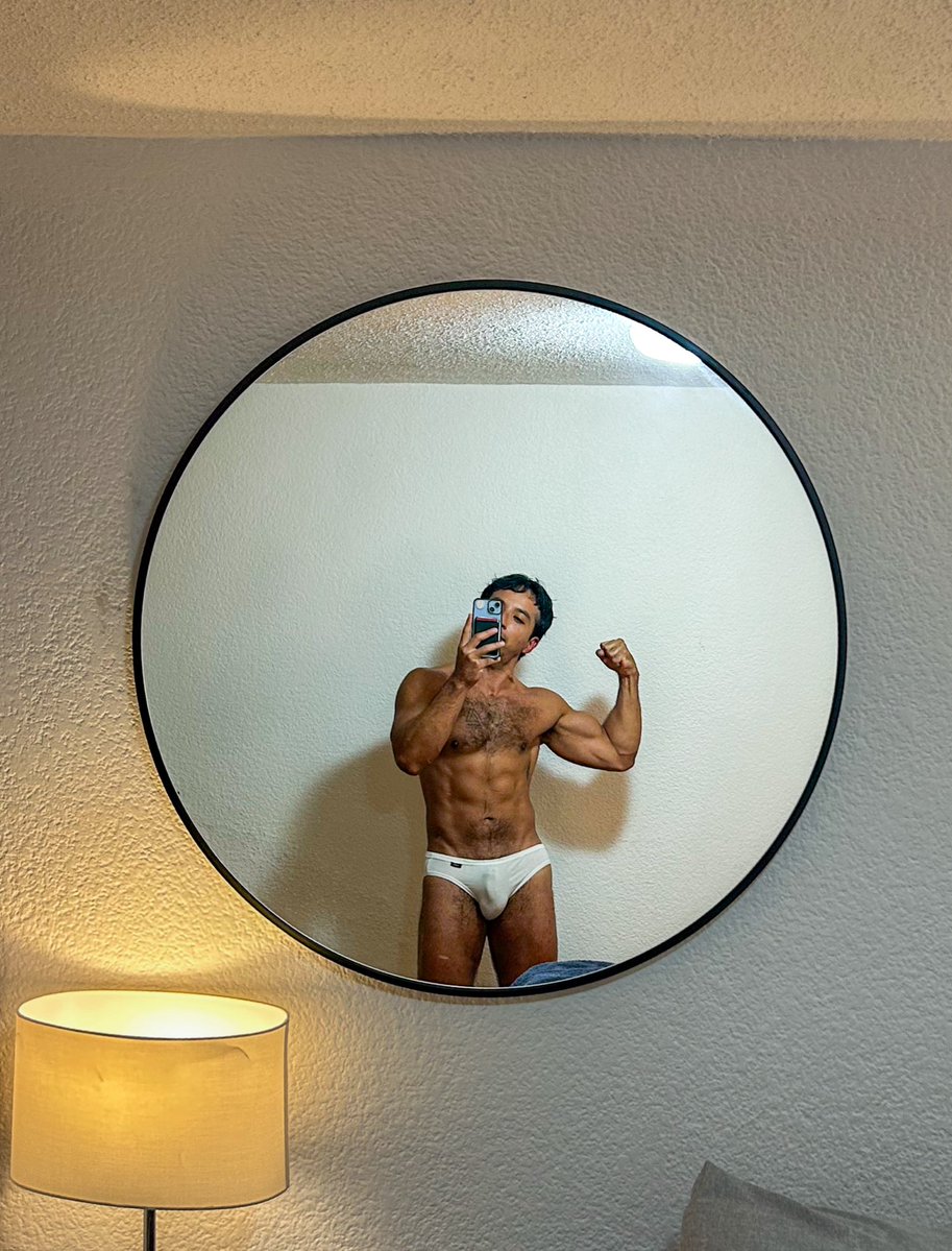 📸