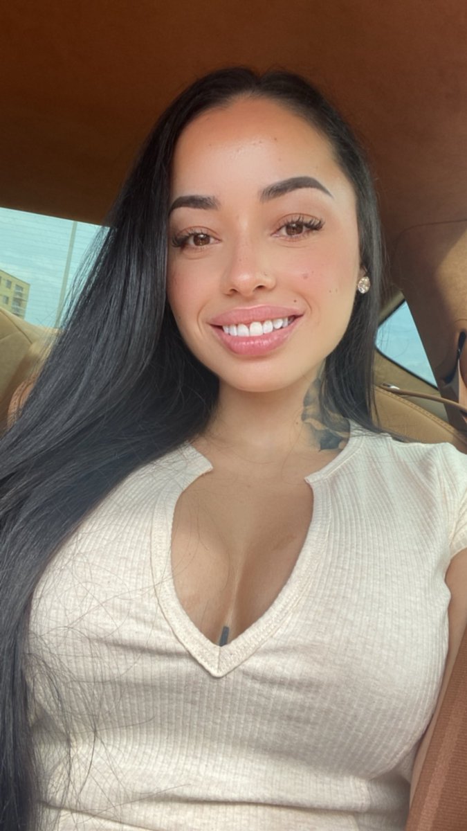 EMMA ROSE 🌹 tweet media