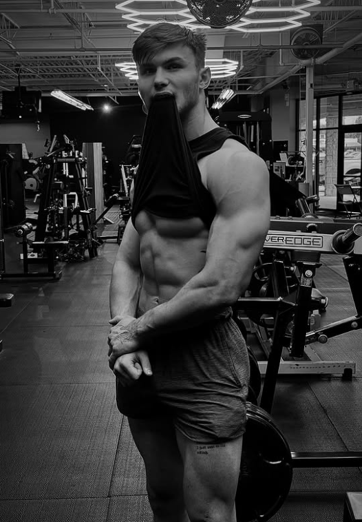 RILESMADI's tweet photo. Real Hot Boy Shit. https://t.co/sm56u2MfrI