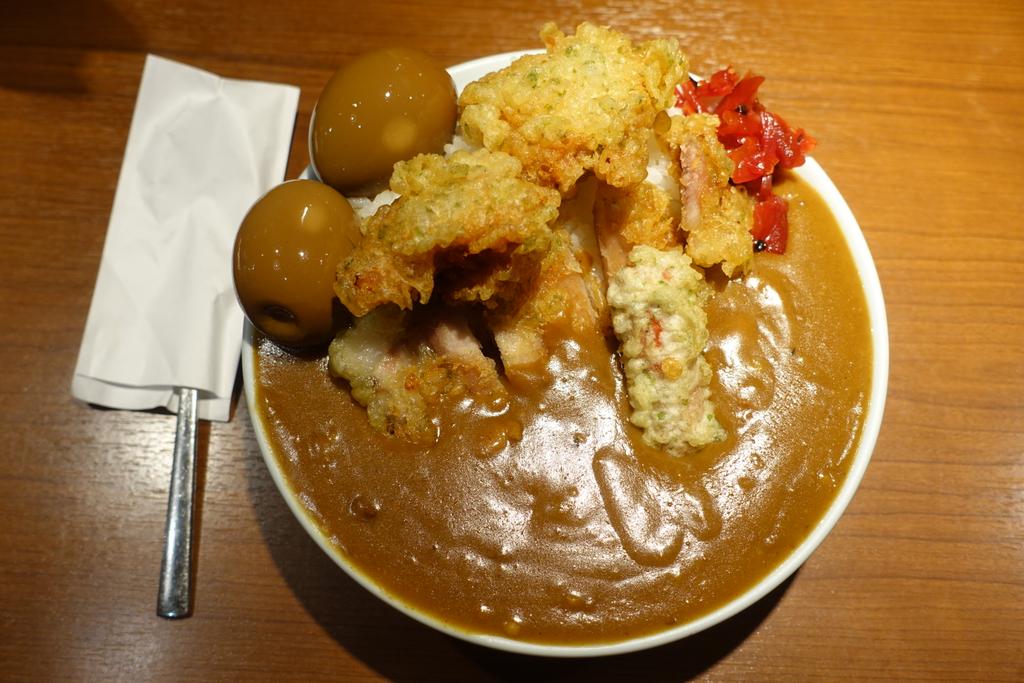 麺屋武蔵 二天の二天ライスカレー味玉
#麺屋武蔵 #麺屋武蔵二天 #二天ライスカレー #ラーメン屋のカレー #池袋カレー instagram.com/p/DVAliANE6Pe/