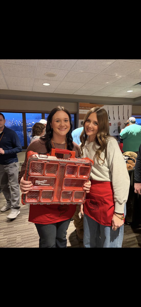 Anna Comer tweet media