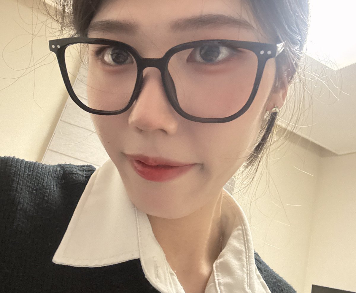 NicholasTr33026's tweet photo. 모쏠남 구해요 https://t.co/X1Qssm8JyL