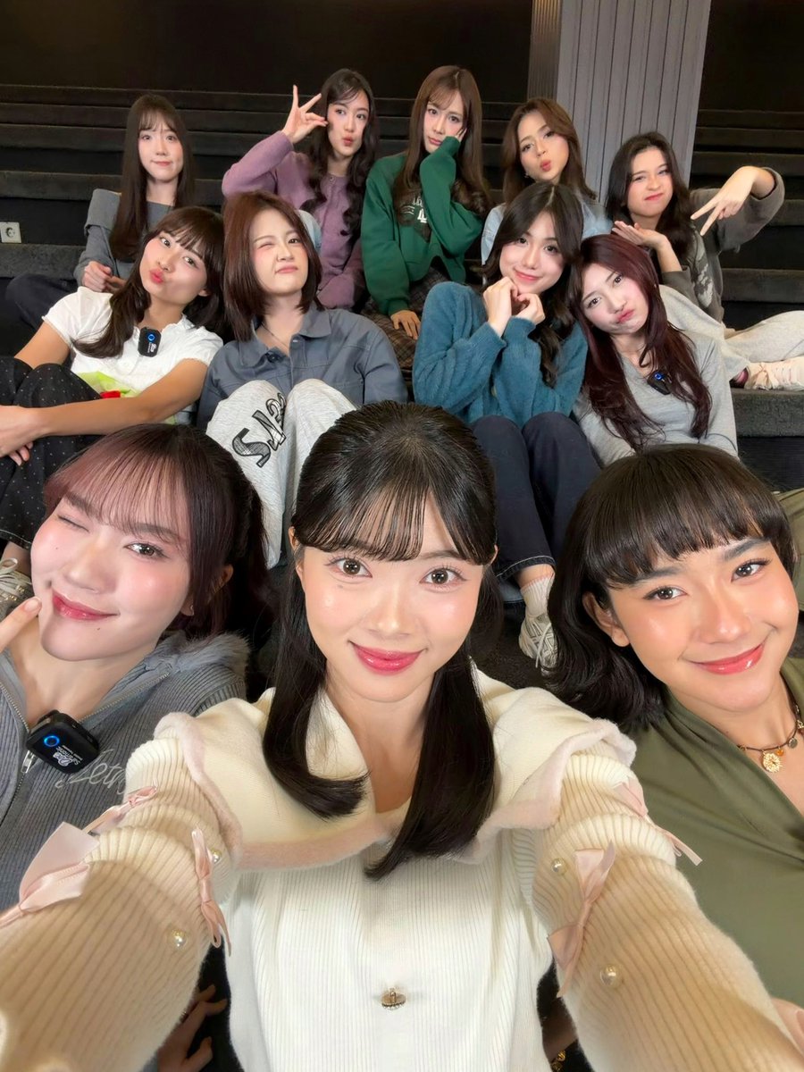 Fiony Alveria Tantri tweet media