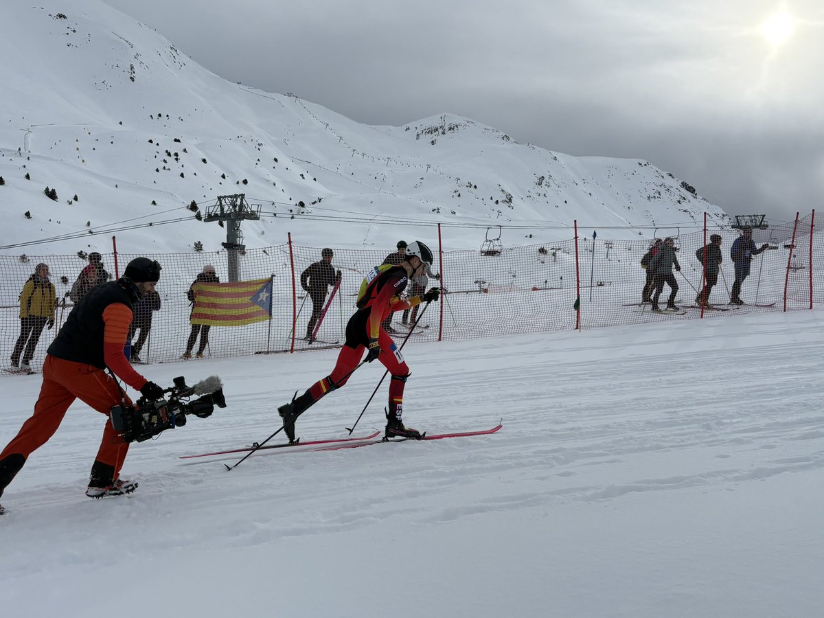 El català Oriol Cardona, fent parella amb l’andalusa, Ana Alonso, buscaran  la segona medalla als JJOO <a href="/milanocortina26/">Milano Cortina 2026</a> a la prova de relleus mixtes. 

La cursa es disputarà a les 13:30h a Bormio i es trobaran les 10 millors parelles del món. 

Soooom-hi Uri 💛 

#sentlamuntanya