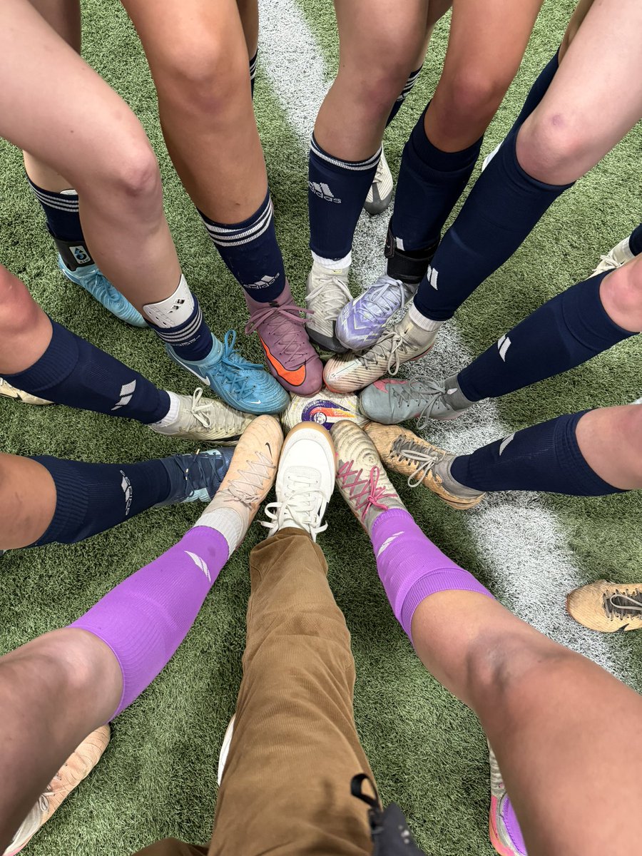 Elmbrook United tweet media