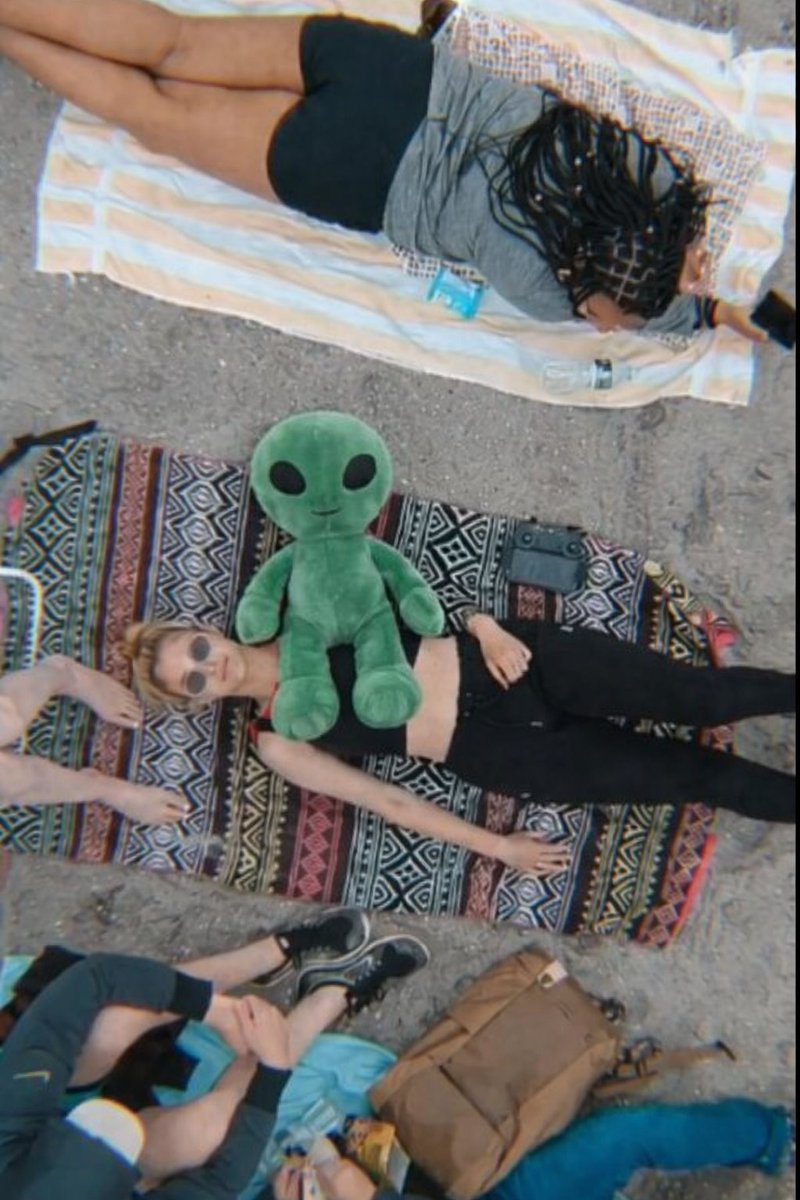 Main Character $MC tweet media