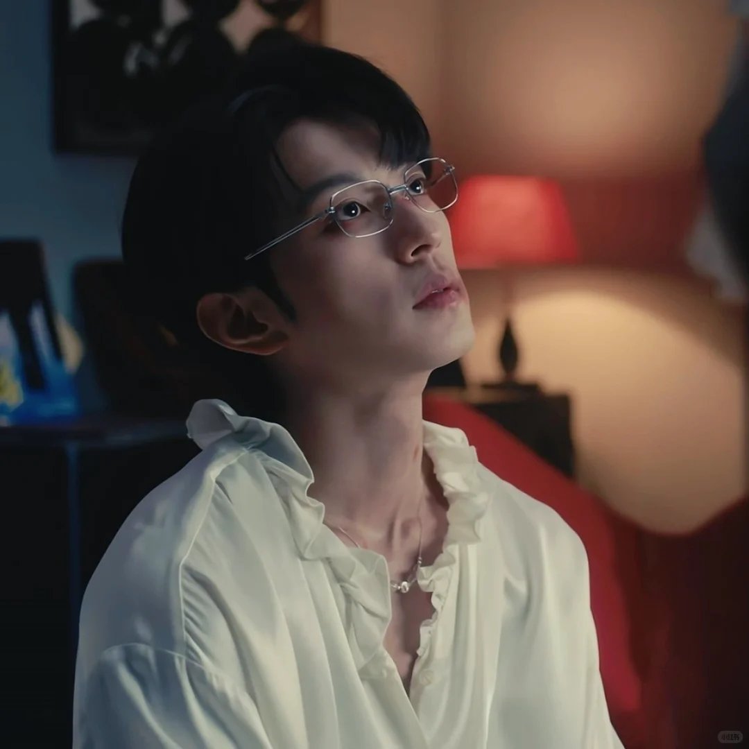 M | AUs 📌 🕶🌸 tweet media