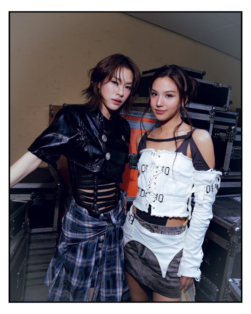 It's almost time to have fun together. We are so excited 🥳💖

Malapit na tayong mag-saya ng magkakasama. Hindi na kami makapaghintay 🥳💖

ใกล้จะได้เวลาสนุกไปด้วยกันแล้วนะคะ ตื่นเต้นมากๆ เลย 🥳💖

#EmiBonnie1stFMinMANILA
#GMMTV 
<a href="/emiamily/">เอหมี</a> <a href="/beonnnie/">bonny</a>