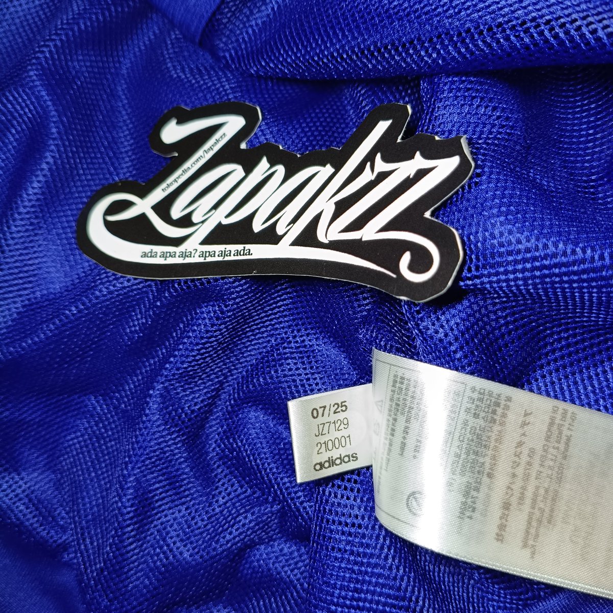 lapakzz's tweet photo. WTS 2026 Japan Presentation Jacket Adidas - Jepang - 

1999k
https://t.co/7AcSftx9qp

Size A/2XL - 61x74 - 
Original - 
BNWT - Brand New With Tag
BARU - 
Ready Stock

#jersey4sale #jerseyjepang https://t.co/au5be6B3iP