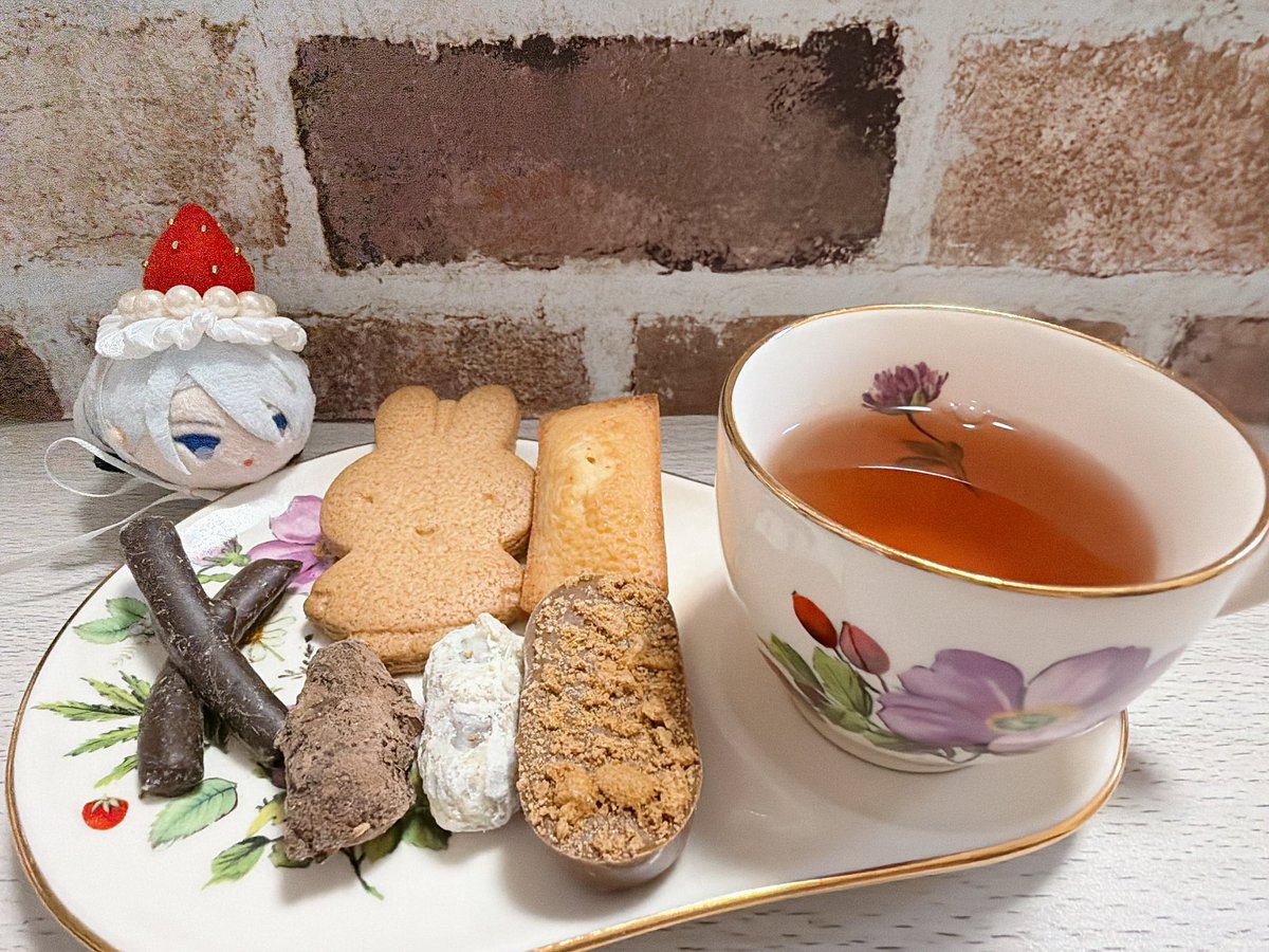 すずしま tweet media