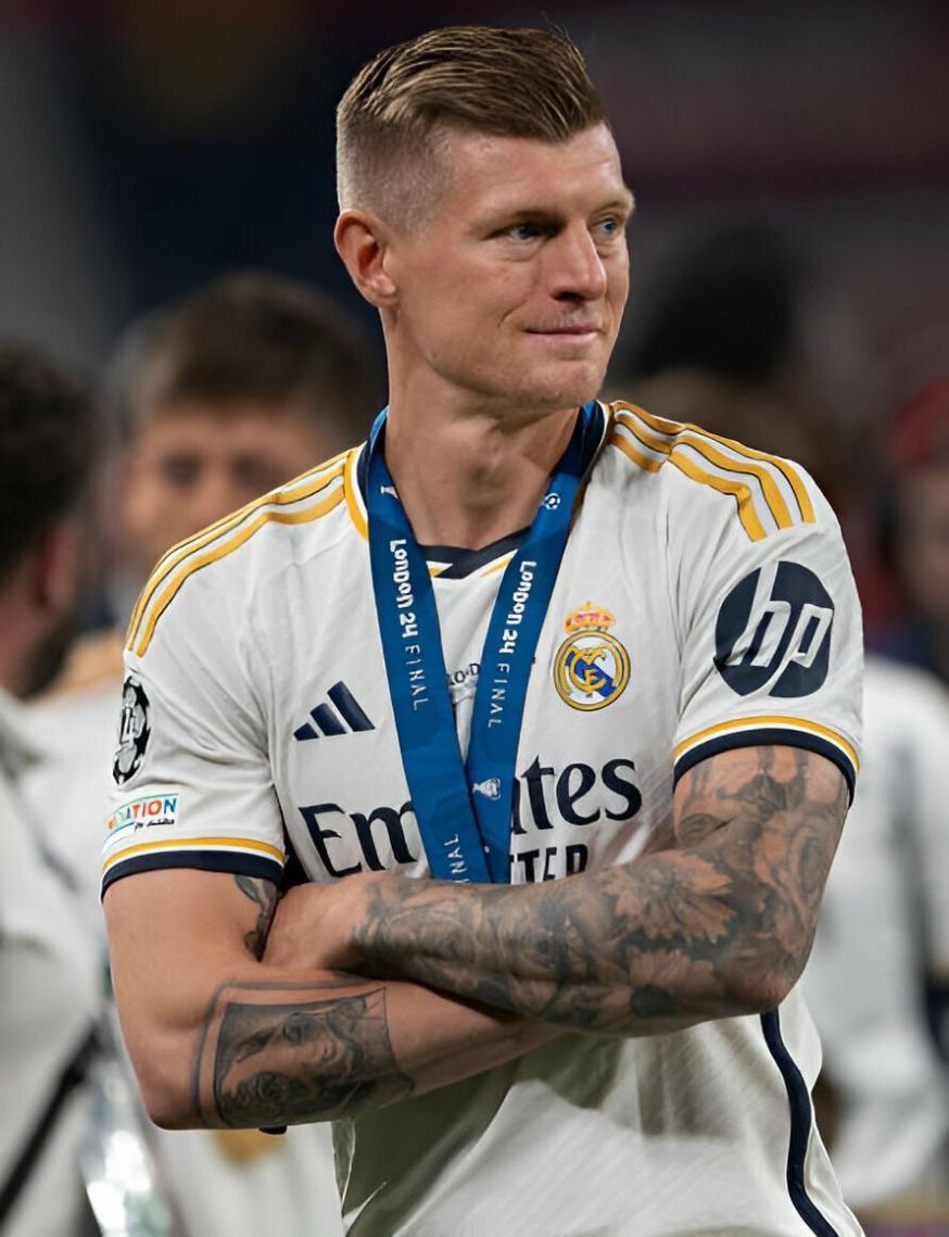 Wizarab10's tweet image. Anyway, this is the best passer of the ball.

Toni Kroos