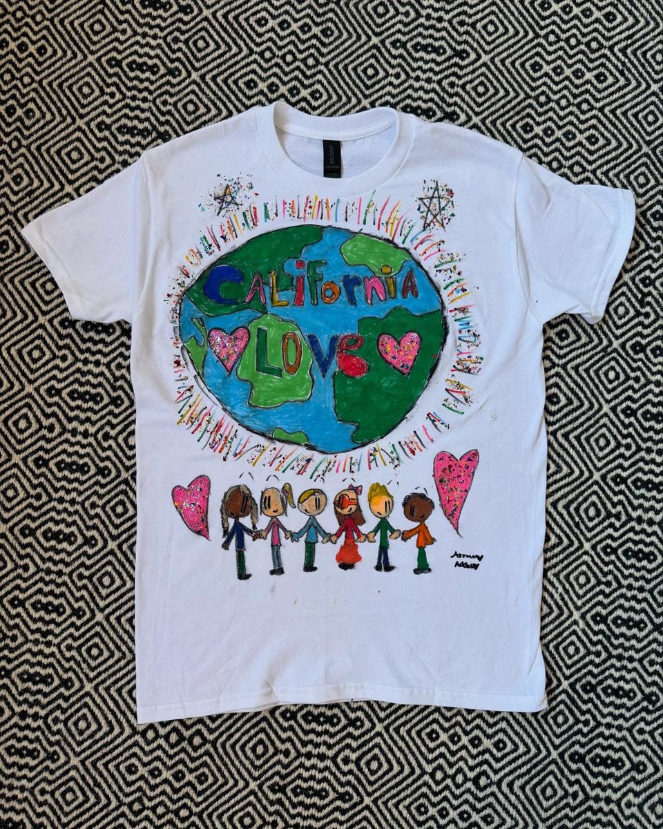 suebsg9's tweet image. Myself, @danneelackles512,  @jensenackles, @robenedict, @ruthie_connell, @dicksp8jr, @mattcohen4real, @jennifermaydesigns, @bddw_etc and many other illustrious artists have formed an auction posse to raise money for victims of the #LAFires.