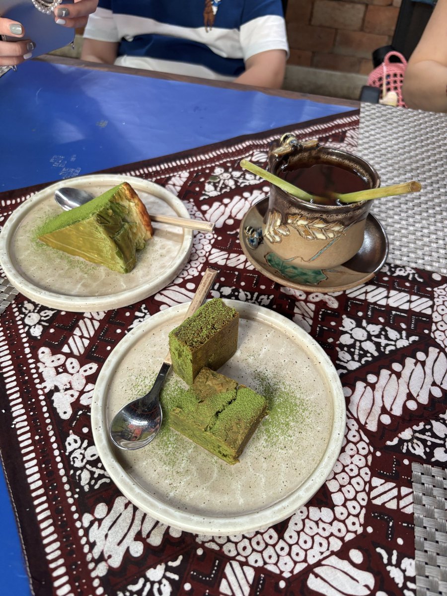 gRitual guys! 

Chillin with some matchas 🤢

HAPPY WEEKEND GUYS!

<a href="/ritualfnd/">Ritual Foundation</a> <a href="/ritualnet/">Ritual</a>