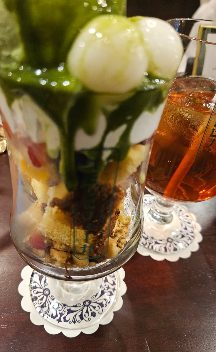 月菜さんがいらっしゃるとのことでお久し振りに行ってきました 冬コミ