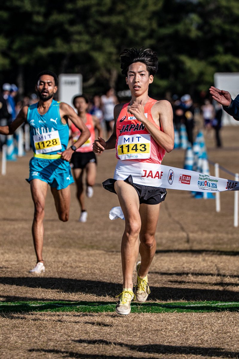 Ryo504's tweet photo. 【#クロスカントリー日本選手権】
シニア男子10km
🥇三浦龍司(SUBARU)29:20
インドのシンをスパートで突き放して優勝！ https://t.co/AlFLNRxoKe