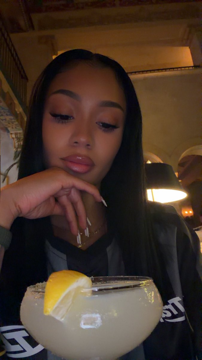 PINKSWEATSUITS tweet media