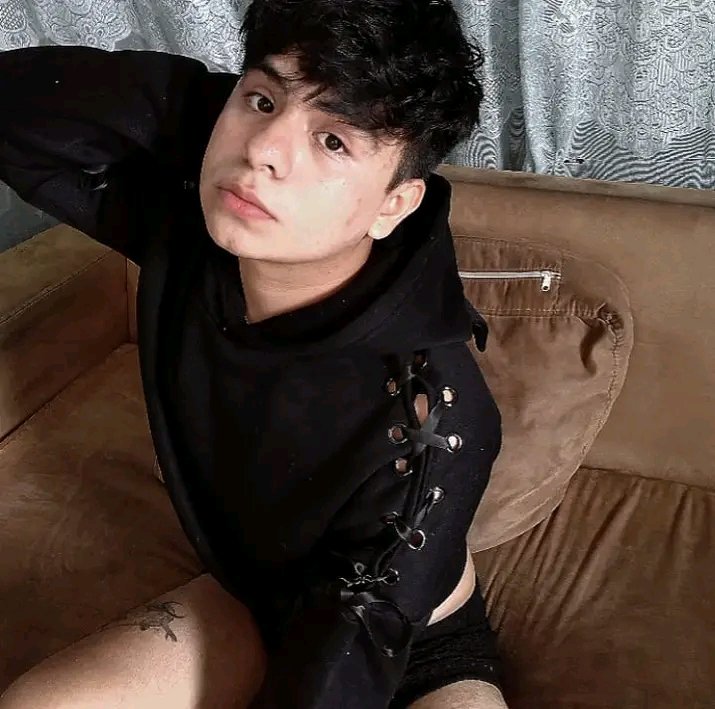 soobink0's tweet photo. ✨✨✨ https://t.co/9Q1KcV2cj5