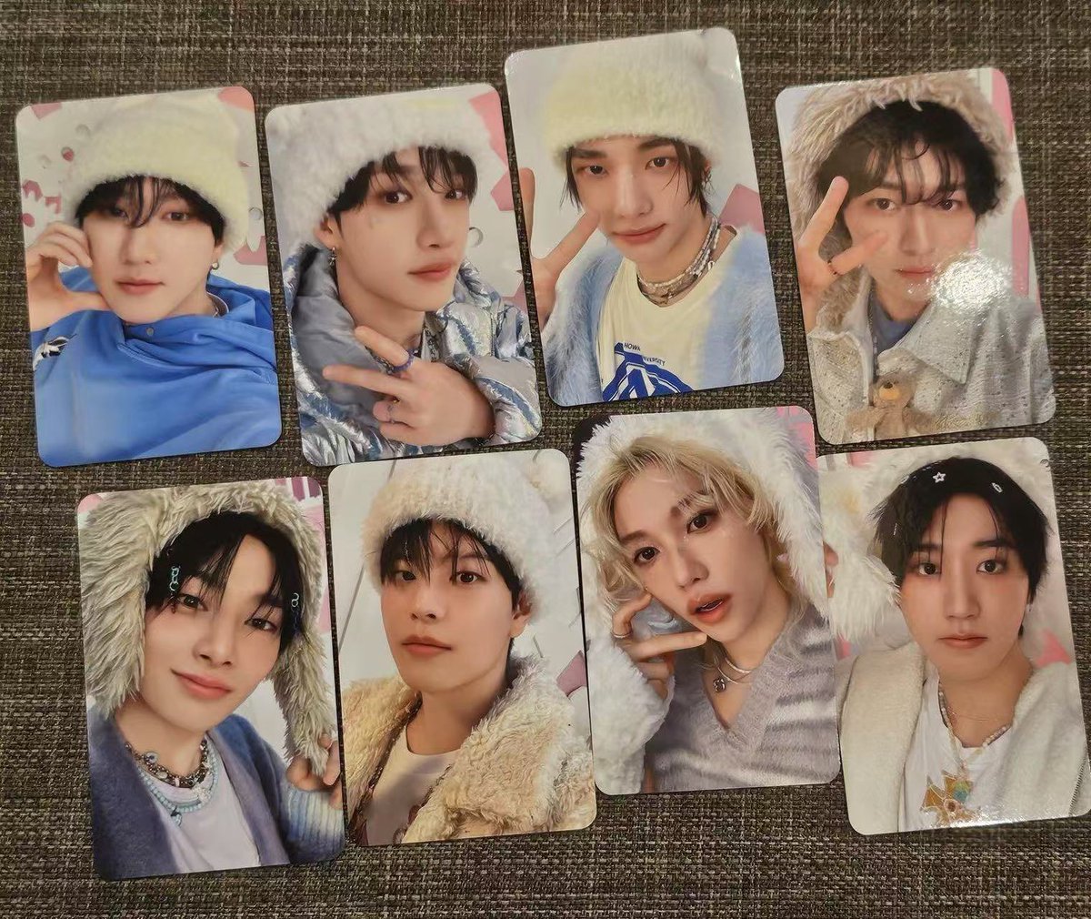infm0829's tweet photo. Stray Kids スキズ 5'clock  2/16  ペンミ STAYZONE バンチャン リノ チャンビン ヒョンジン ハン フィリックス スンミン アイエン

【譲】🐺 🐿️ 🐶

【求】1300/枠+送料

🇨🇳友人から買取済み
情勢問題があり、🇰🇷経由で発送してもらうためお取引にお時間を頂きます。

検索からもお声掛けください。 https://t.co/SHtrATlt7q