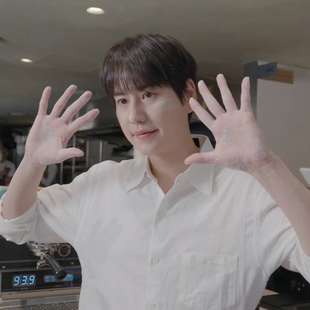ELF) 얼음왕자(상태: 지옥에서돌아온티켓팅의악마) tweet media