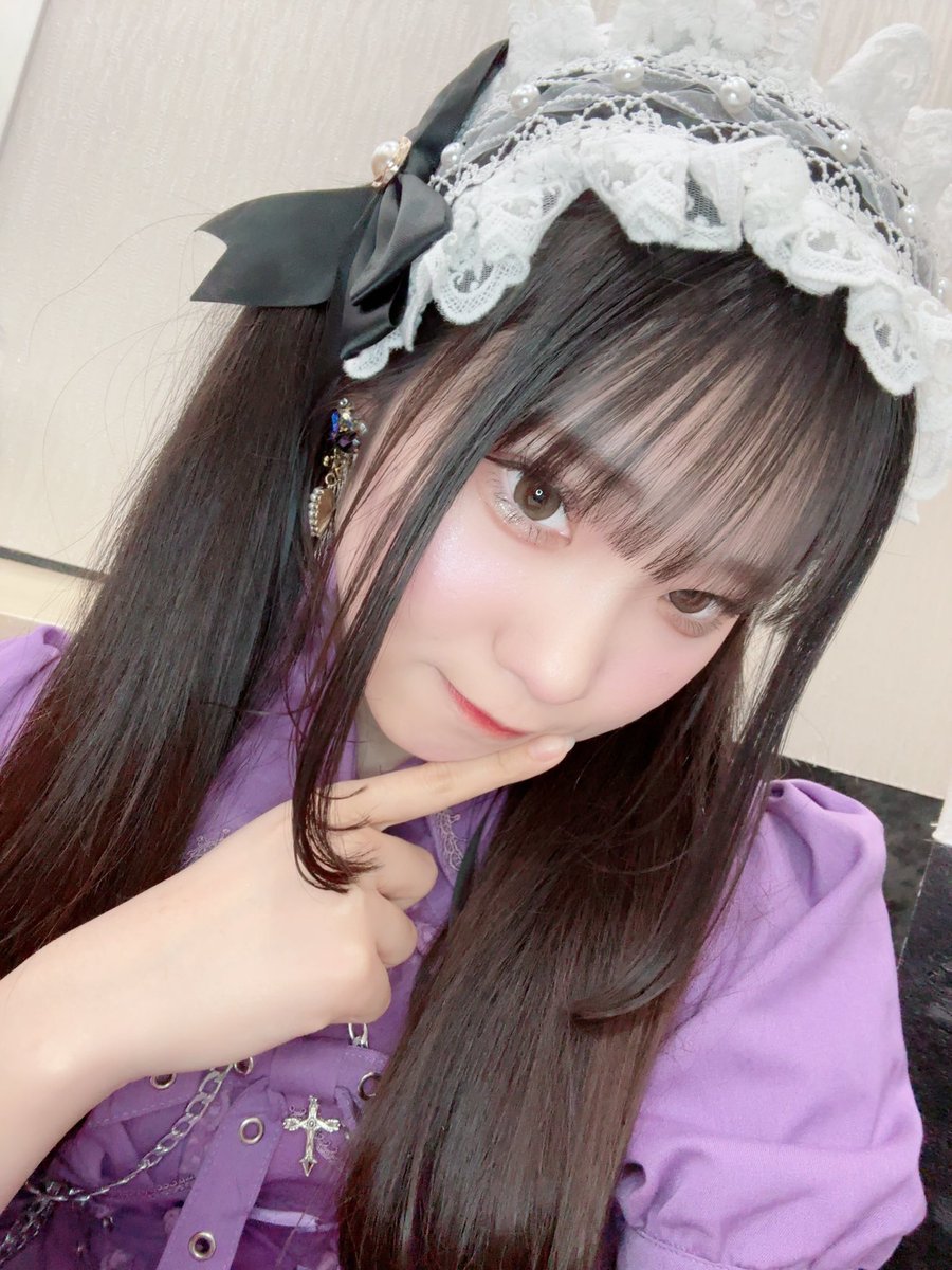 お昼ありがとうございました〜！
夜も秋葉原のVenusさんでライブしますのでぜひ遊びにきてくださ〜い！💜
 #ツボミシンフォニー
 #TBM_now