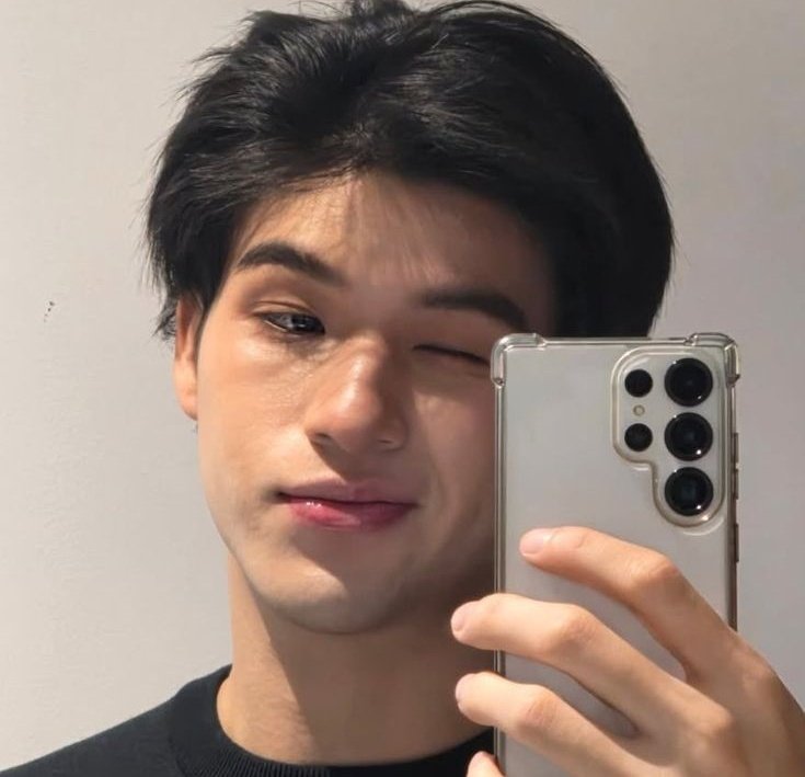 𝓴𝒾𝓎. tweet media