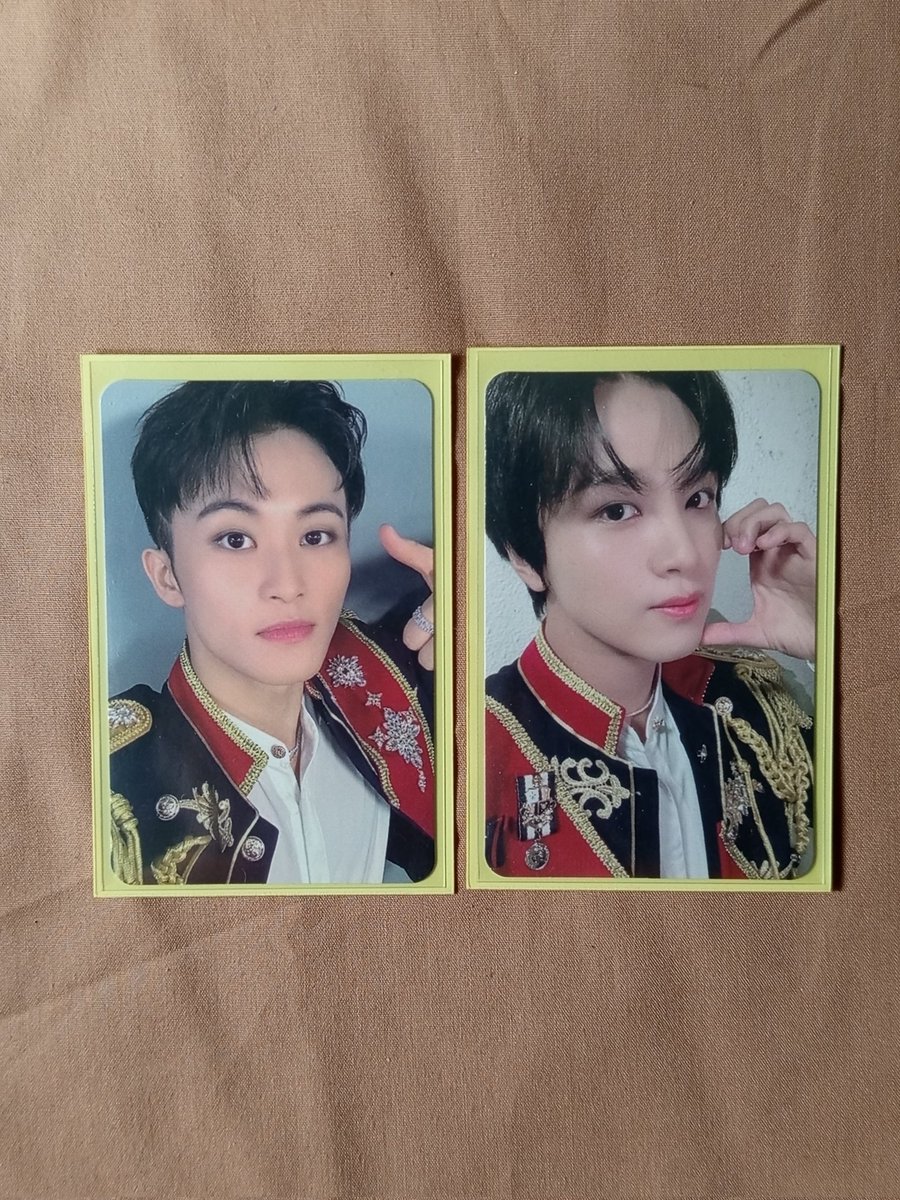 ggggdsdb's tweet photo. WTS photocard sg25 unit jaehyun doyoung mark haechan pangeran 

harga tawar bebas asal take bulk / all, tapi yang serius pliss

📍surabaya
🍊 adm 18% 
not for sensitive buyer https://t.co/zitnvbdWsi