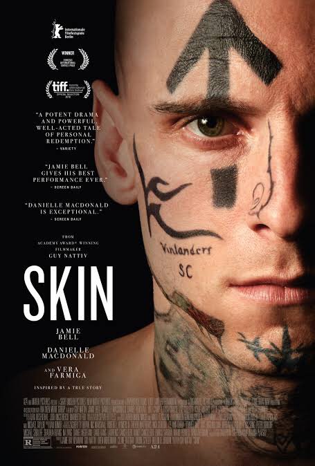 Chunk48245342's tweet image. 「Skin」(SKIN/スキン)2018年🇺🇸 ガイ・ナティーブ監督 
#映画鑑賞記録
#watchedfilms  
#Skin
#JamieBell
#DanielleMacdonald
#VeraFarmiga
#MikeColter
#BillCamp