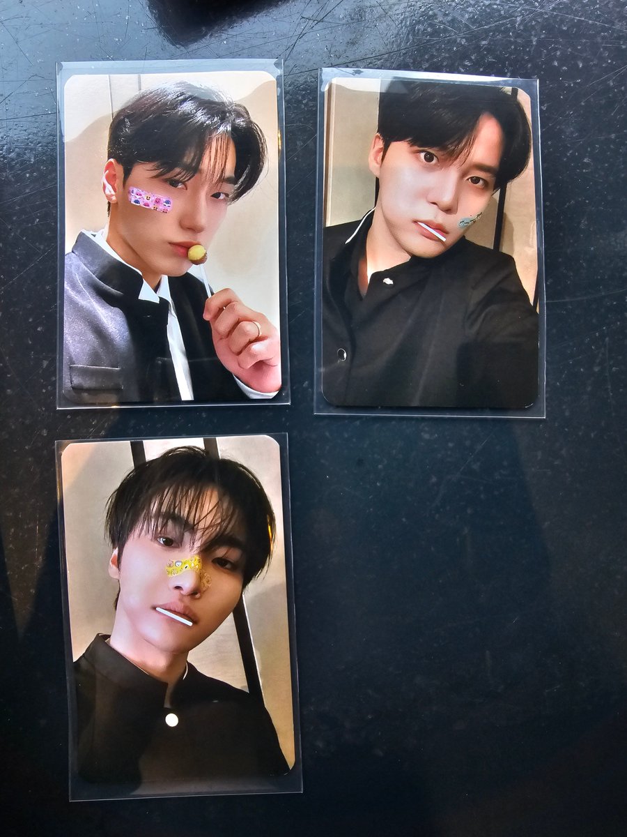 Dormammu_9's tweet photo. 에이티즈 무신사 교환 구합니다 !
무신사 근처 카페 입니다
저: 산 성화 종호
👍: 우영 여상
 홍중 윤호 민기 ateez ATEEZ sell 양도 판매 포카 미공포 포토카드 https://t.co/hjbrWrr3Wj