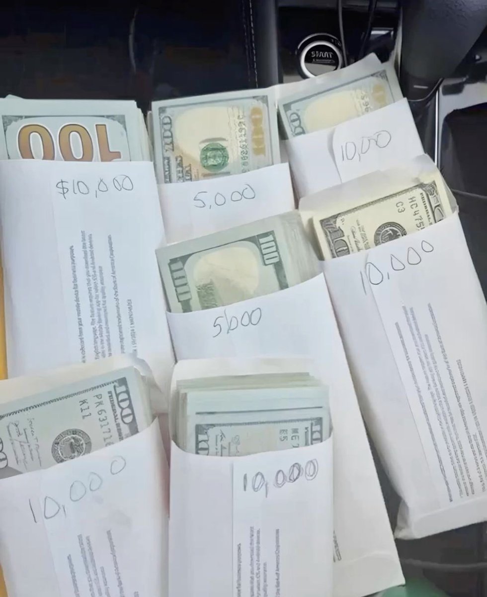 Djofritzo's tweet image. Que la abundancia nos abrace a ambos este fin de semana ❤️❤️❤️