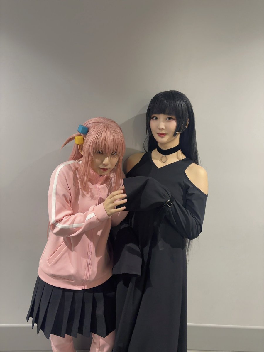 #舞台ぼっち 舞台公演、本日もありがとうございました‼️

後藤さん、お誕生日おめでとうございます。
青春をありがとうございます。
素敵な1年にしてくださいね。

さて、夜19:00-ライブ公演です🎸
気合い入れていきましょう🔥

#後藤ひとり生誕祭
#後藤ひとり生誕祭2026