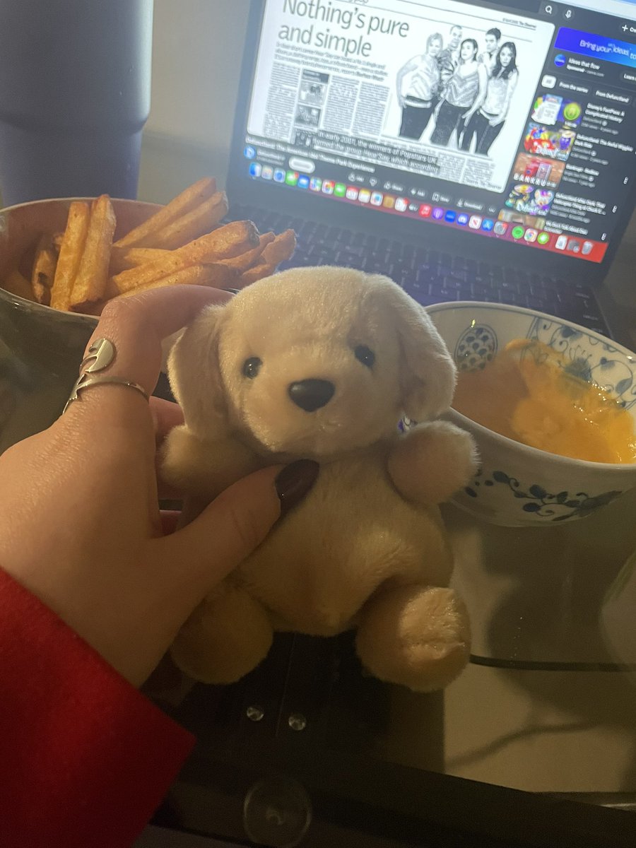 Eating fries and queso with him