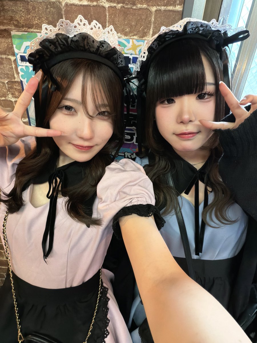 おきゅいんしてます❕
ラストまでです꒰⌯͒•·̫•⌯͒꒱

しえるちゃんと制服色違いだった💗

 #コンカフェ