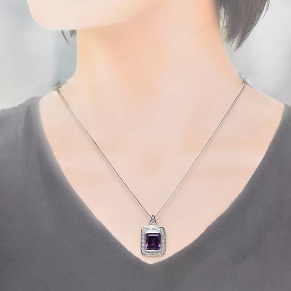 本日の商品「アメシスト 4.83ct ダイヤモンド 0.54ct 18金ホワイト