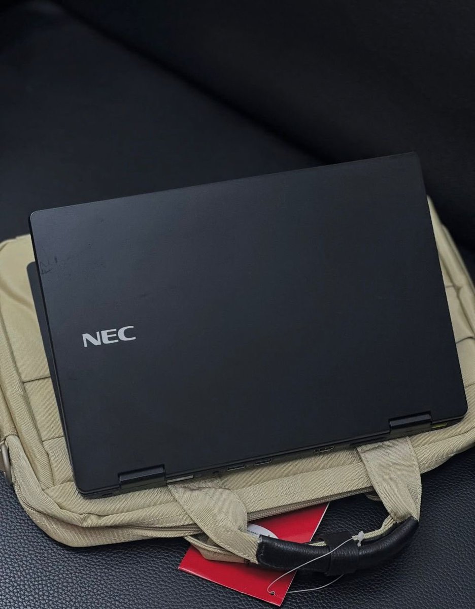 NEC PC-VKT12HZG3✅

Processor Core / corei5 
7th generation ✅
Processor Speed 1.2Ghz to 1.6Ghz✅
Ram 4gb ✅
Storage 128ssd ✅
Display 12inch ✅
Slim and Portable ✅
Black in color ✅
Excellent battery 🔋 3Hrs

350,000/= tu
DSM usafiri bure, utalipia mzigo ukikufikia