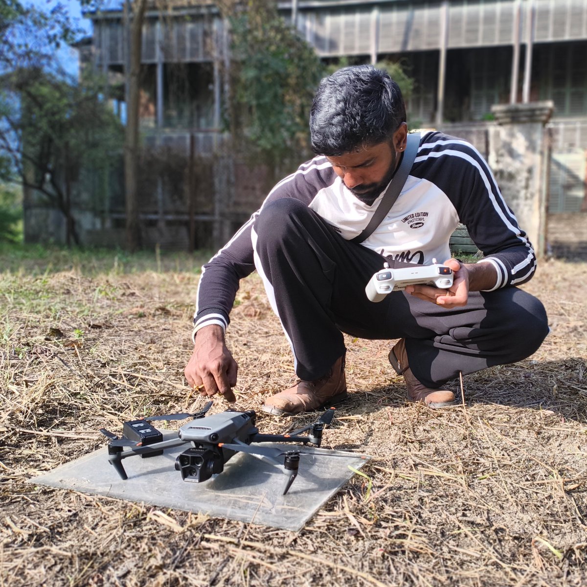 roxburghproject's tweet photo. The joys, and utility, of technology. Past meets the present, and the result is a positive outcome for the future - drone photography and 3D scanning: https://t.co/Chk8qYHDM3