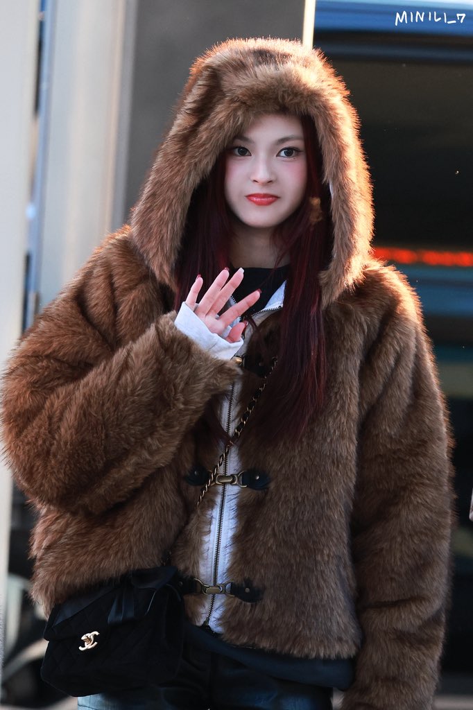 MINILI_7 tweet media