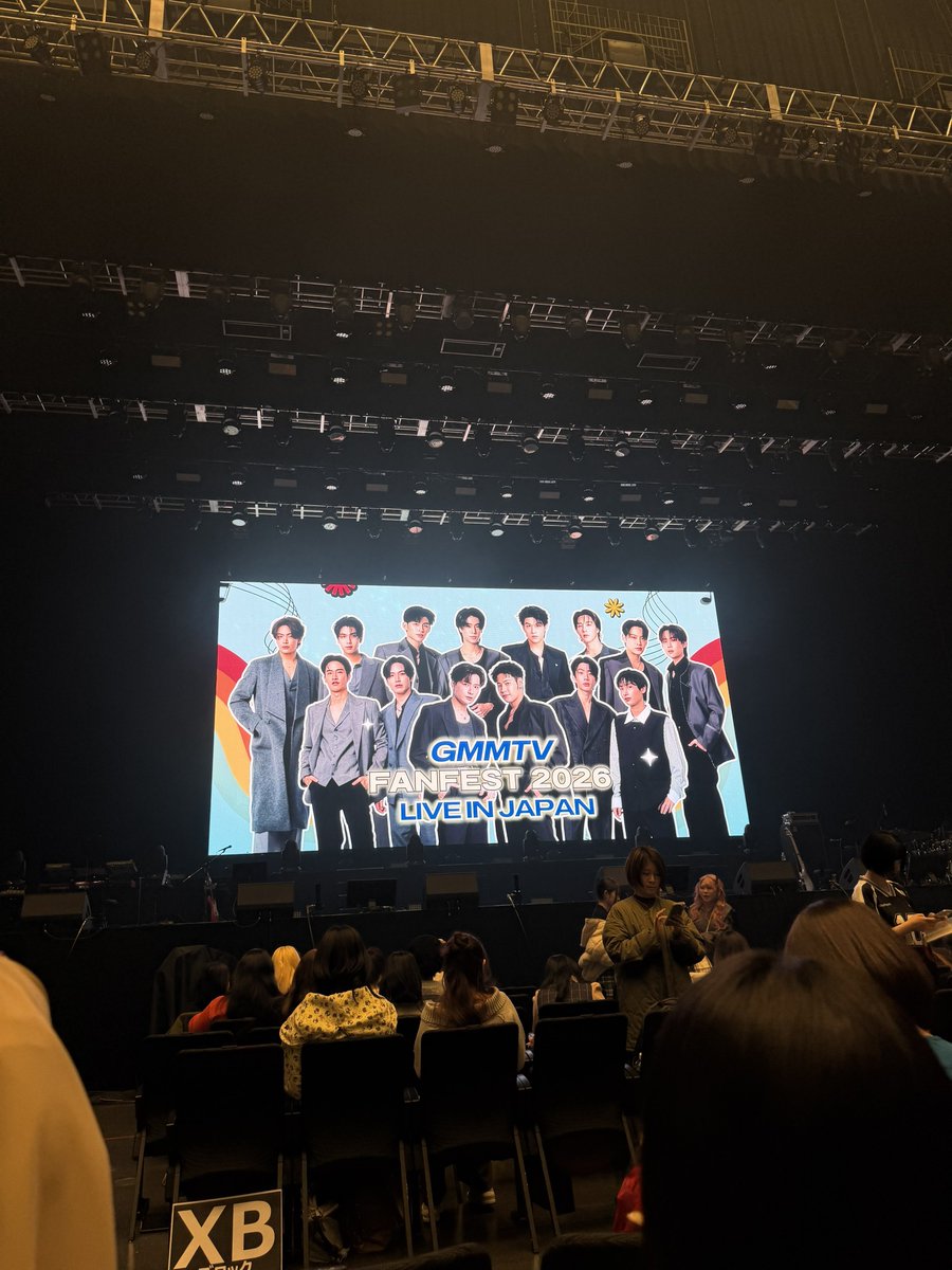 รอแล้วค้าบบบบบ

PONDPHUWIN JP FANFEST26
#GMMTVFANFEST2026JP