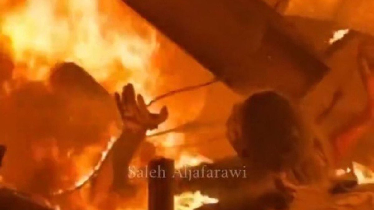 <a href="/SloanRachmuth/">Sloan Rachmuth</a> I want people to understand the magnitude of Palestinians being completely wiped off this earth, whole families, and the magnitude of Gaza being completed flattened &amp; near  destroyed, its a feelings V being exterminated/starved debate! Israel has committed war crimes &amp; genocide.