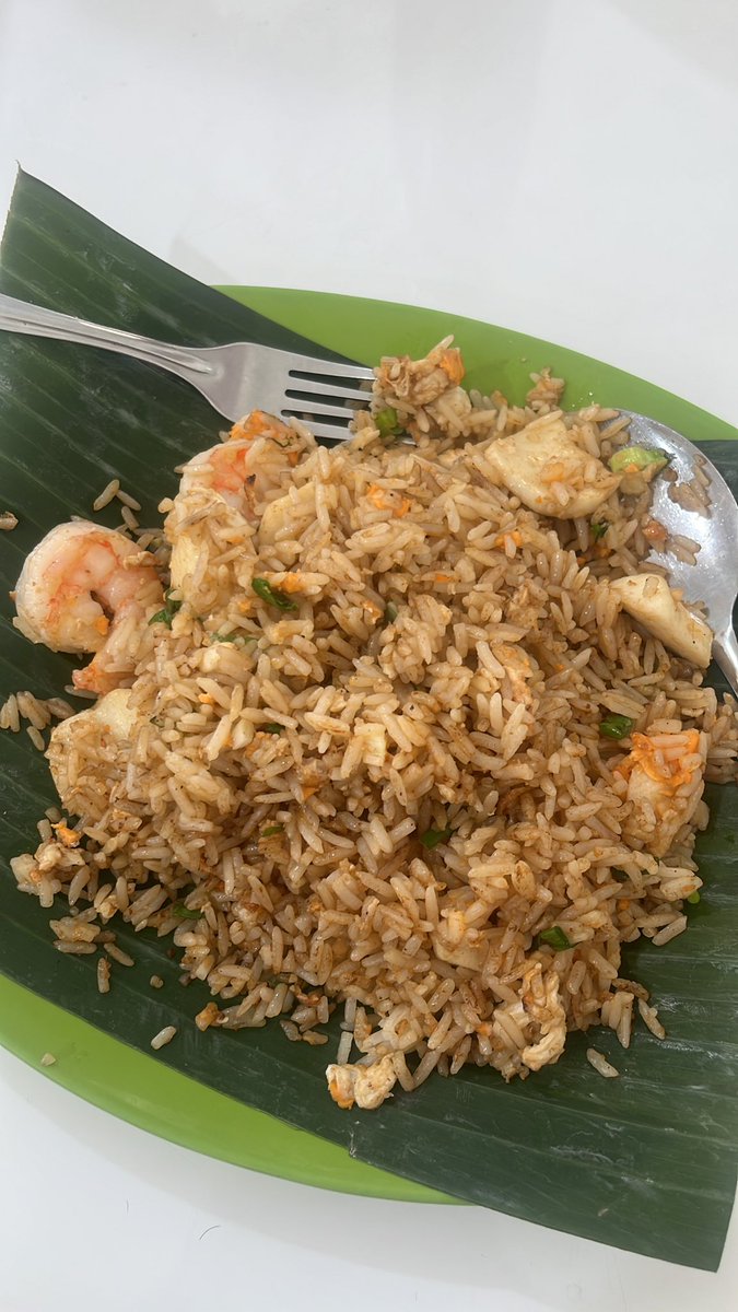 gozaimuach's tweet photo. Stop upload kodok zuma tantrum pengen makan nasi goreng bikinan temennya. Soalnya gue jadi pengen nasgor.. sialan. https://t.co/Ejra6PPQ9A