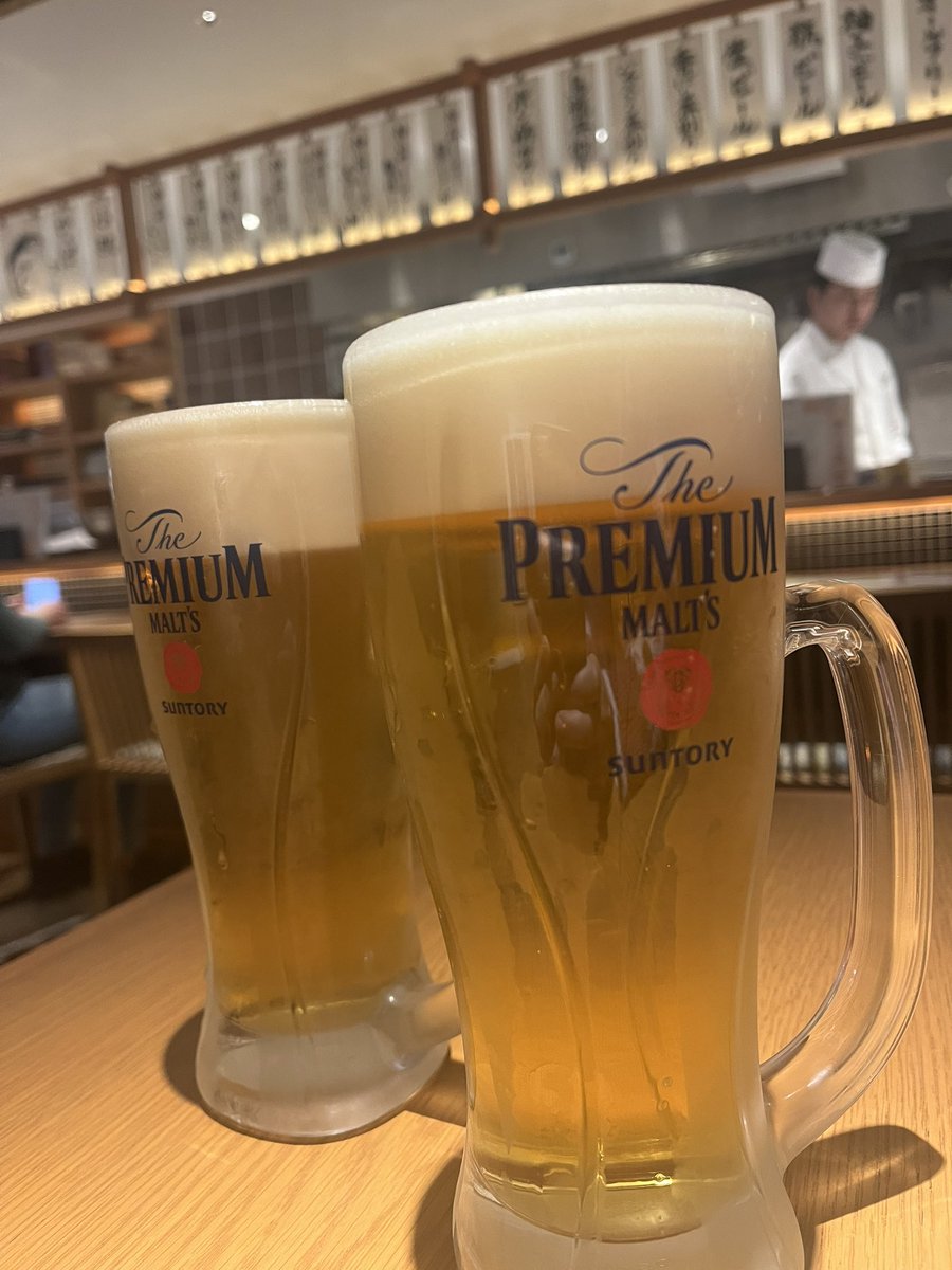 ringosake_riko's tweet photo. 銀座で親友とランチデート🍻してきてからの、地元着いたらワイズマートのワインフェスタの誘惑に負けてホイホイされてる🍷 https://t.co/cXqiexeyZk
