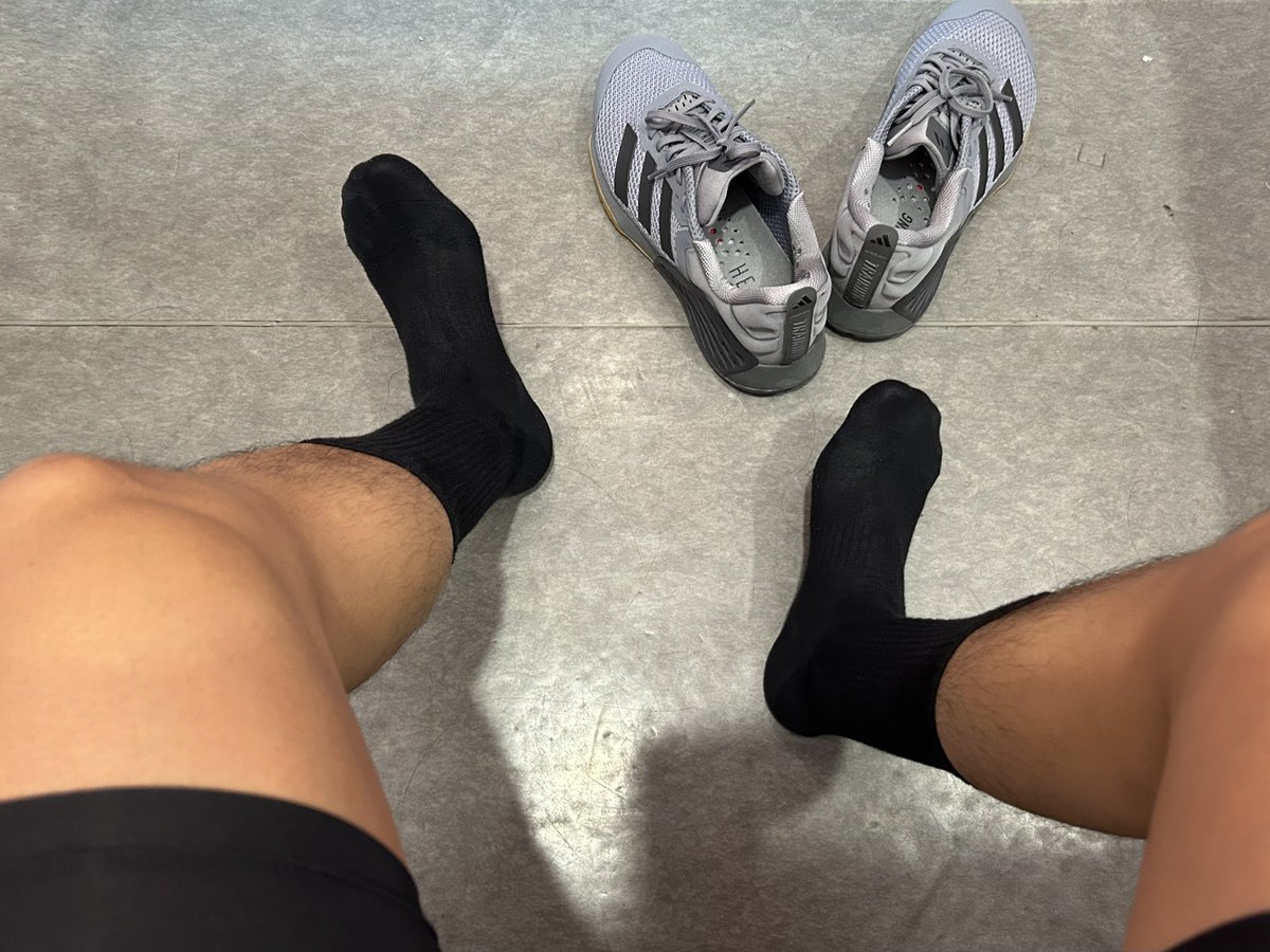 ooppt08's tweet photo. 更衣室为什么凑凑的？ https://t.co/pyun4Vjg36