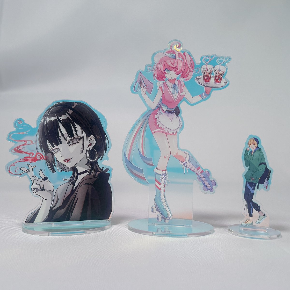 ⊹⁺‧┈┈┈┈┈┈┈┈┈┈┈┈┈┈‧⁺ ⊹˚. 新商品 ✨オーロラアクリル