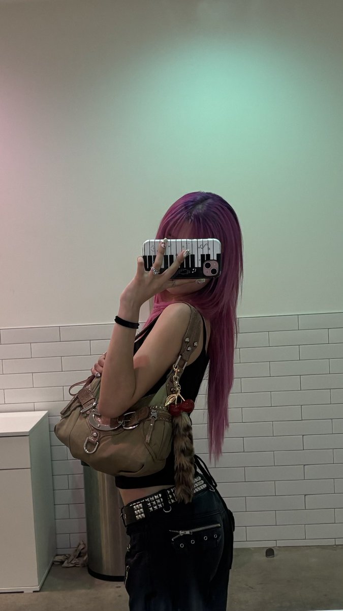 𓏲ּ𝄢 tweet media