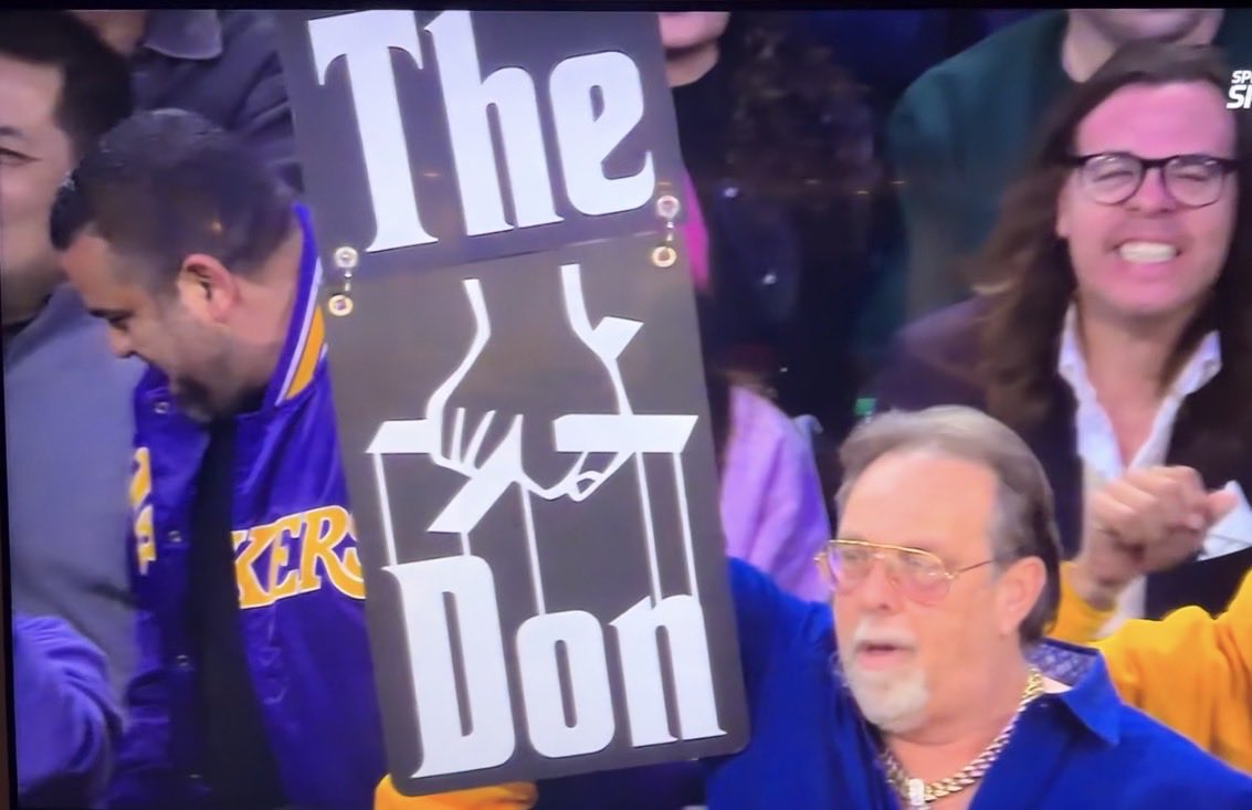 TheRealSignGuy tweet media