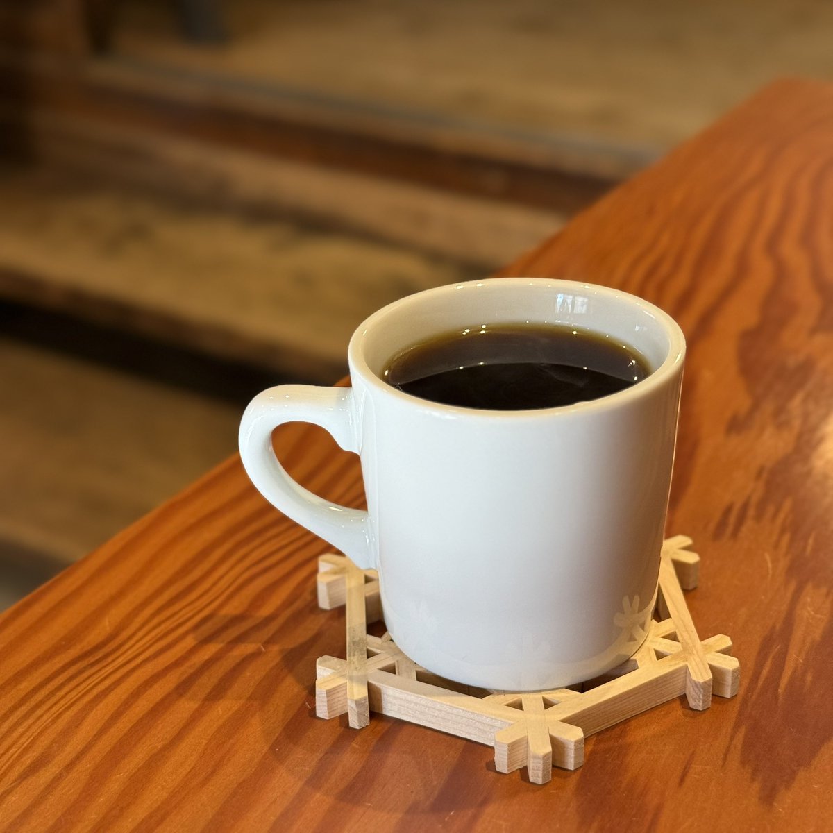 アンビカでPavを買ってから、古商店再利用カフェ、葉もれ日を初訪問し